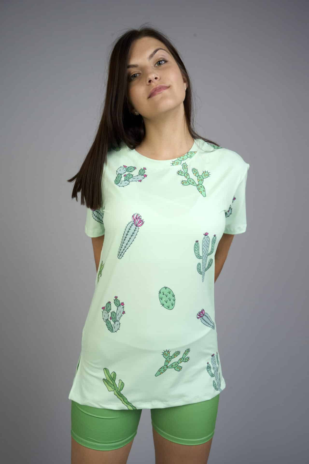 Ženska pižama mlečna svila – 604